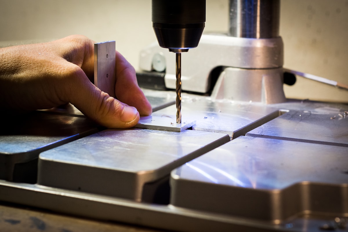 Precision machining of a metal part